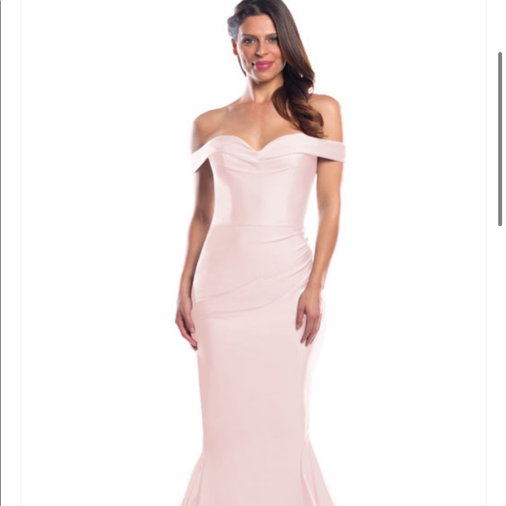 Selling bari jay style 2059 bridesmaid dress, size medium, color Ballet Pink